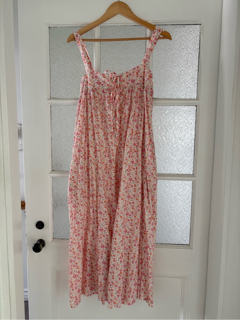 Pink Floral Midi Sundress with Tie-Front and Adjustable Straps